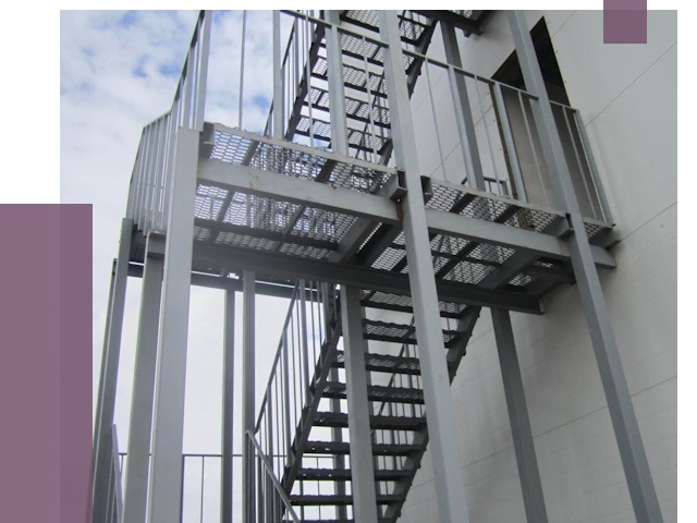 Монтаж пожарных лестниц в Екатеринбурге от 7789 руб.