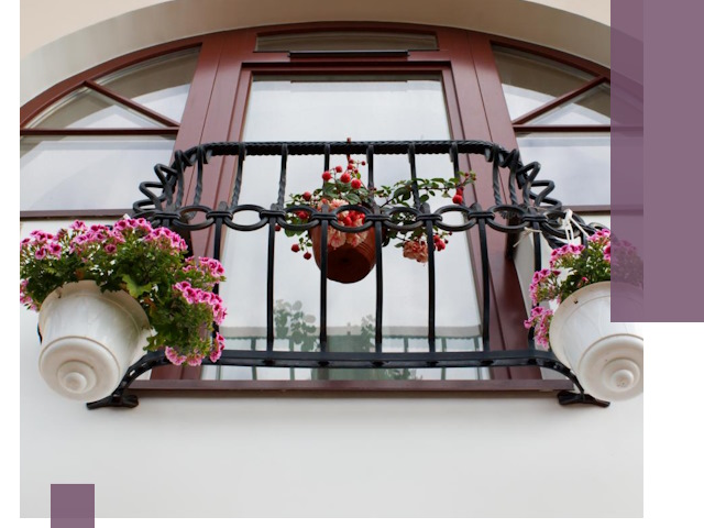 Изготовление и монтаж французских балконов в Екатеринбурге