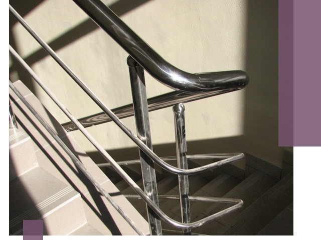 Поручни из нержавеющей стали под ключ в Екатеринбурге